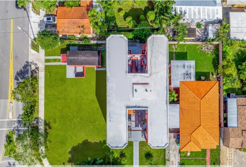 1785 Sw 13th St, Miami