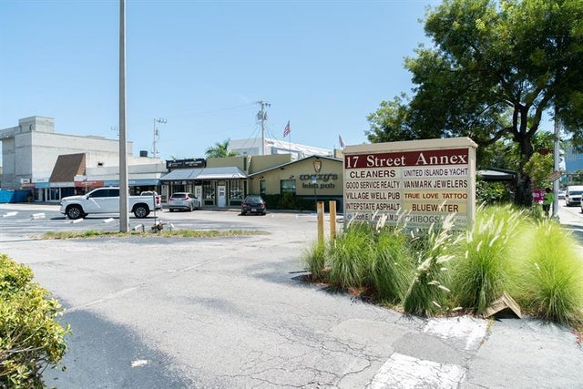 4 of 4 - 1085 Se 17th St, Fort Lauderdale, FL