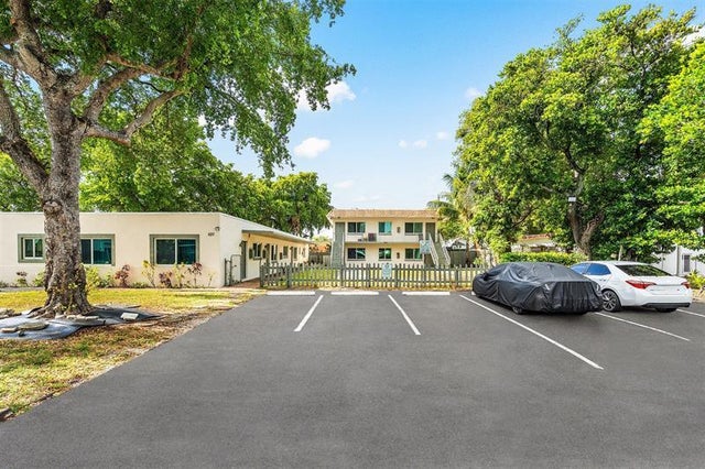 2 of 19 - 620 Sw 7th Street 1-7, Pompano Beach, FL