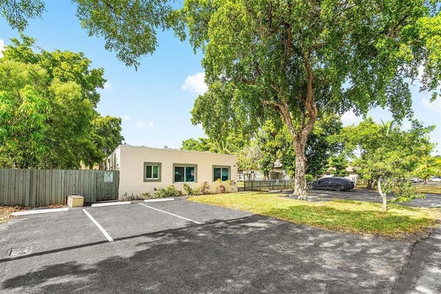 5 of 19 - 620 Sw 7th Street 1-7, Pompano Beach, FL