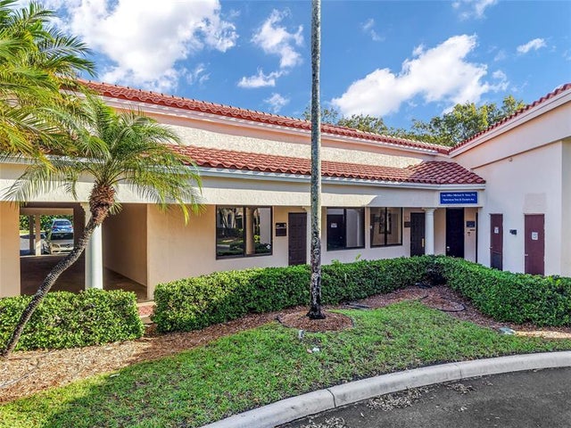 2 of 36 - 9633 W Broward Blvd, Plantation, FL