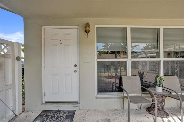 5 of 37 - 2011 Ne 56th St, Fort Lauderdale, FL
