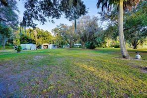 3 of 5 - 4101 Oleander Ave, Fort Pierce, FL