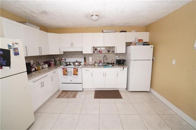 4 of 20 - 602 Nw 1st St, Dania, FL