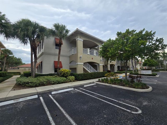 4 of 19 - 5401 N University Dr 203, Pompano Beach, FL