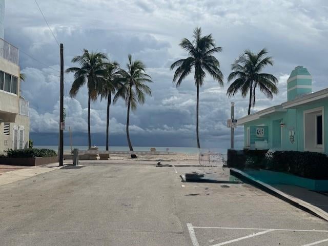 5 of 24 - 308 Monroe St, Hollywood, FL
