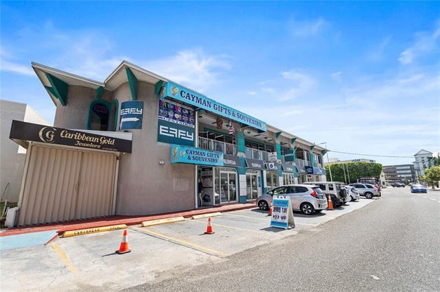 4 of 7 - 19 Fort St, Other City - Keys/Islands/Caribbean, GC