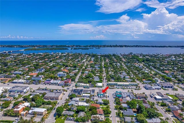 1 of 7 - 5023 S Dixie Hwy, West Palm Beach, FL