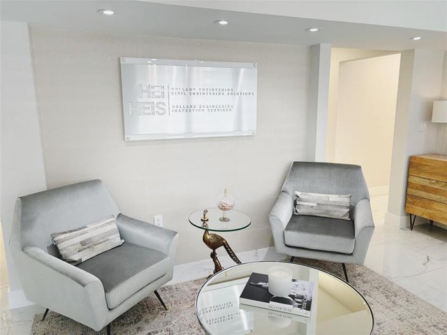 4 of 36 - 301 Sw 7th Street, Fort Lauderdale, FL