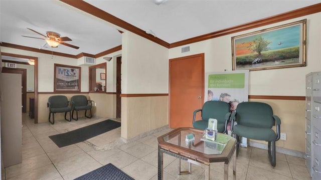 5 of 59 - 360 Nw 183rd St, Miami, FL