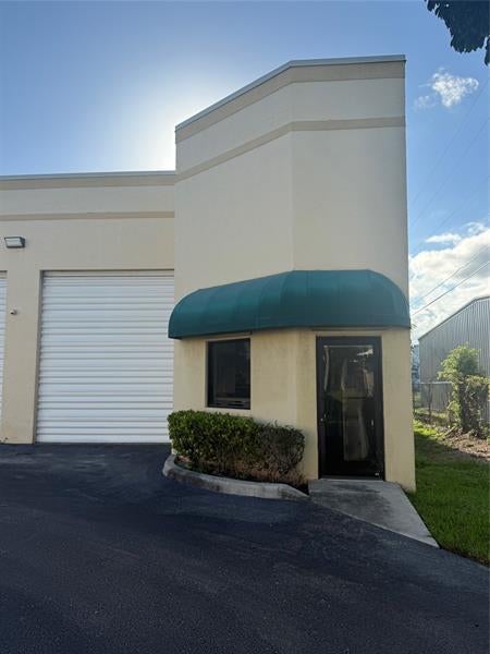 5 of 6 - 1639 W Mcnab Rd, Pompano Beach, FL