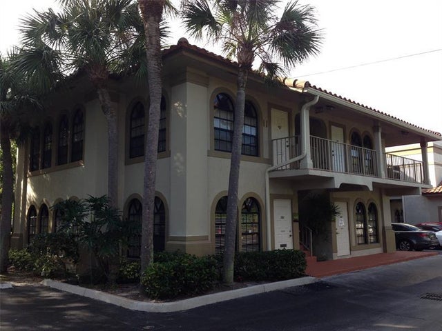 2 of 24 - 6971 N Federal Hwy, Boca Raton, FL