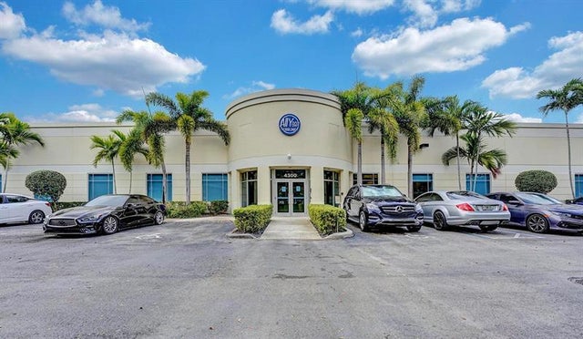 1 of 28 - 4300 Nw 124th Ave, Coral Springs, FL