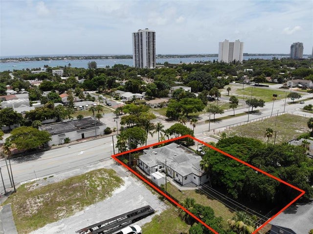 1 of 10 - 5901 Broadway, West Palm Beach, FL
