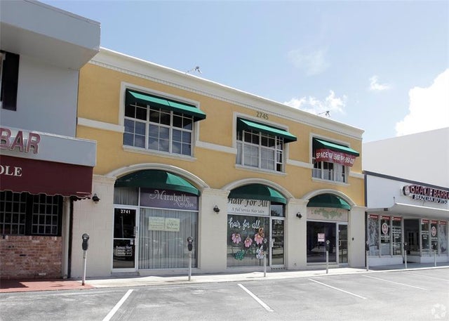 2 of 19 - 2745 E Oakland Park Blvd, Fort Lauderdale, FL