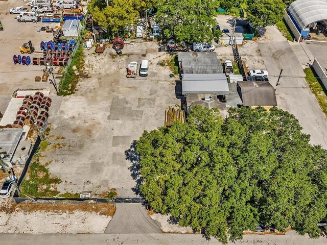 1 of 43 - 4901 Sw 51st St, Davie, FL