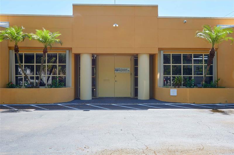 6800 W Commercial Blvd 5, Lauderhill