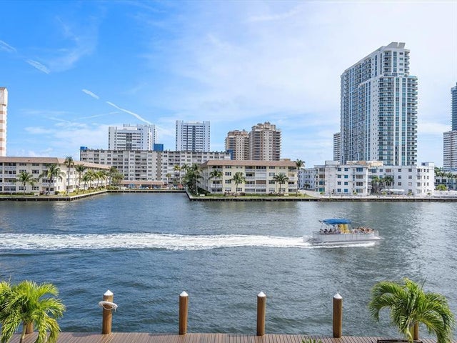 2 of 36 - 111 Golden Isles Dr C1, Hallandale, FL