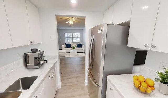 3 of 34 - 6600 Royal Palm Blvd 110b, Margate, FL