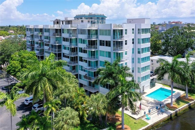 3 of 38 - 800 Se 4th St 104, Fort Lauderdale, FL