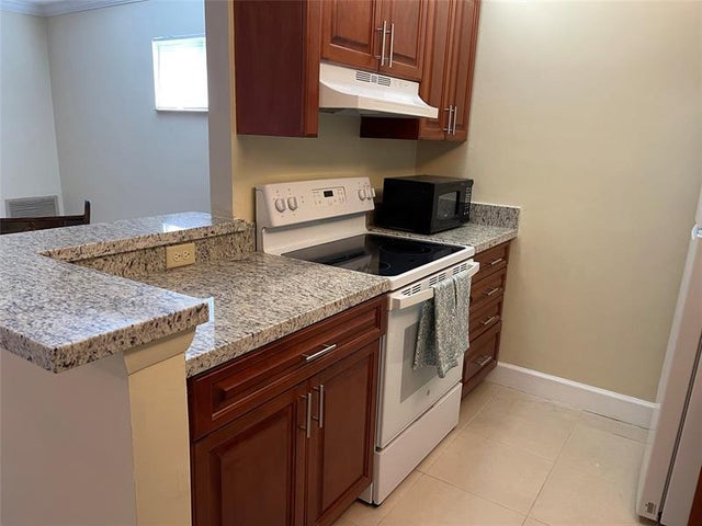 4 of 14 - 26 Crossings Cir G, Boynton Beach, FL