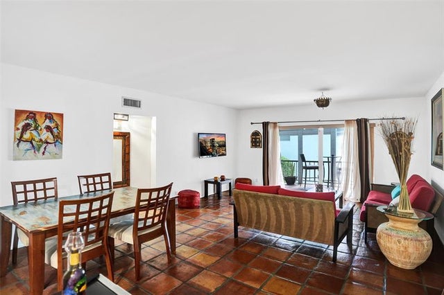 5 of 36 - 1212 Se 2nd Ct 201, Fort Lauderdale, FL