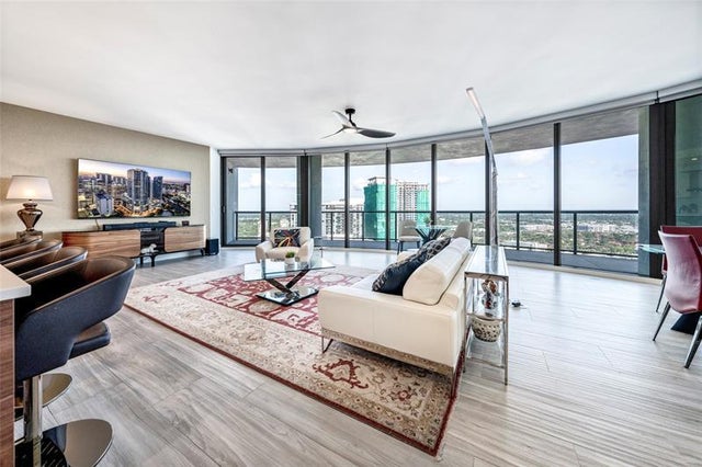 1 of 85 - 100 E Las Olas Blvd 3403, Fort Lauderdale, FL