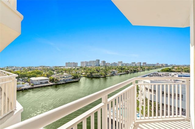2 of 49 - 3100 Ne 48th St 817, Fort Lauderdale, FL