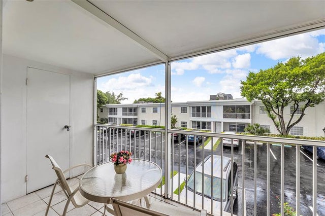 2 of 34 - 6371 Bay Club Dr 3, Fort Lauderdale, FL
