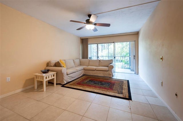 5 of 16 - 483 N Pine Island Rd 203c, Fort Lauderdale, FL