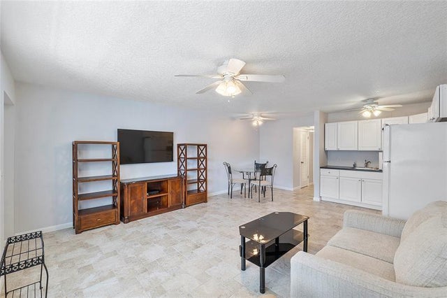 2 of 31 - 518 Durham R 518, Deerfield Beach, FL