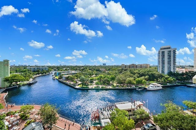2 of 50 - 411 N New River Dr 902, Fort Lauderdale, FL