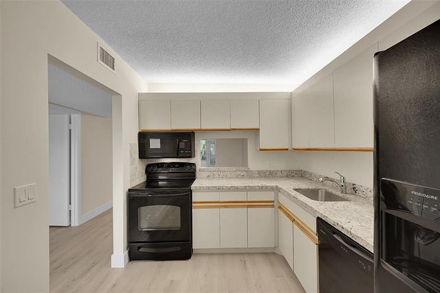 4 of 35 - 2825 Casita Way 104, Delray Beach, FL