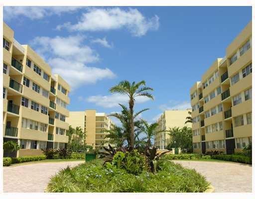 2 of 80 - 1239 Hillsboro Mile 405, Hillsboro Beach, FL