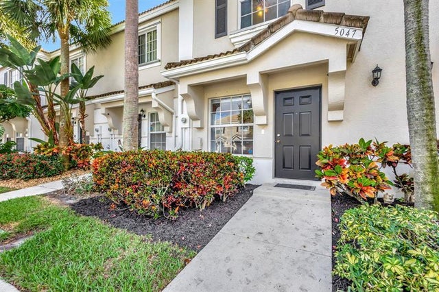 3 of 35 - 5047 Palmbrooke Cir 5047, West Palm Beach, FL
