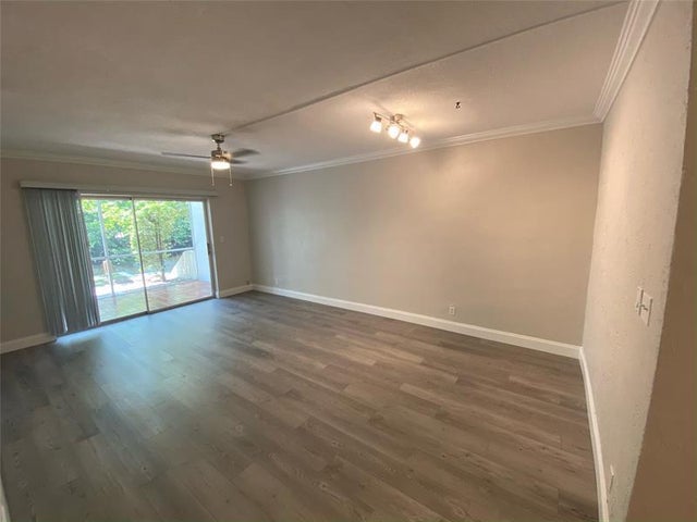 1400 Ne 57th St 104, Fort Lauderdale