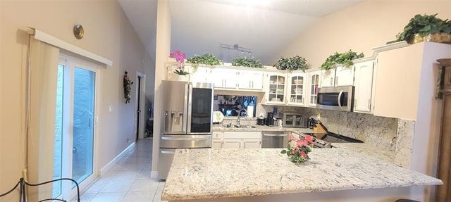 4 of 19 - 1065 Nw 50th Dr 1065, Deerfield Beach, FL