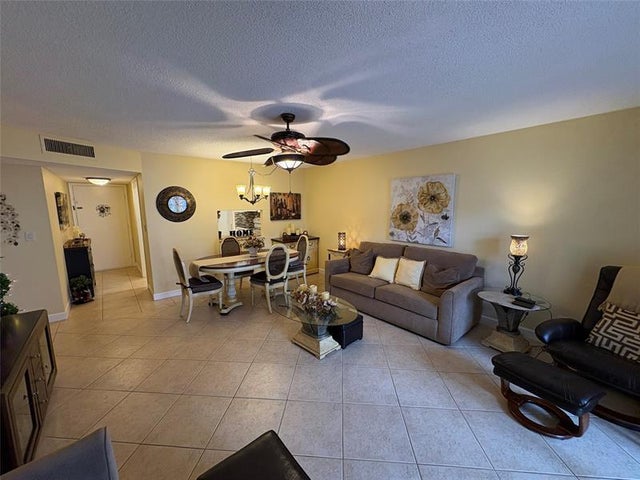 2 of 32 - 4881 Nw 22nd St 15a, Lauderhill, FL