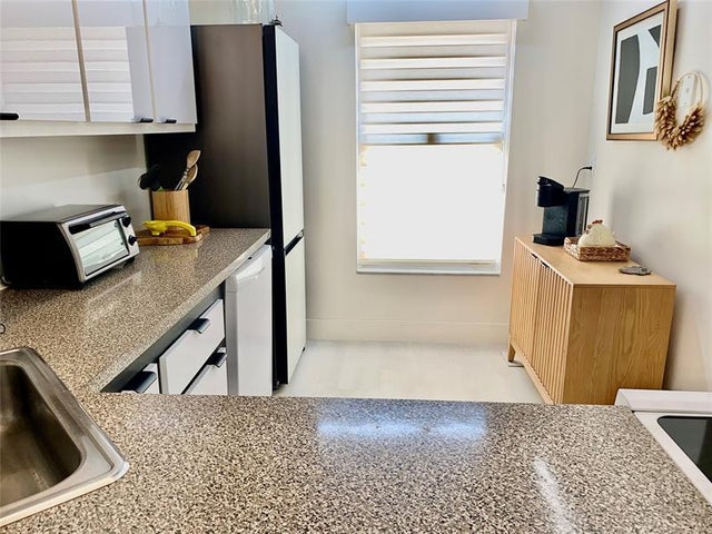 4 of 17 - 5750 Nw 64th Ave 202, Tamarac, FL