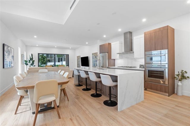 3 of 53 - 808 Se 12th Street 808, Fort Lauderdale, FL