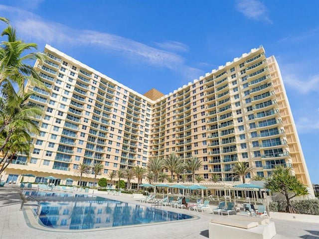 4 of 36 - 2501 S Ocean Dr 338, Hollywood, FL