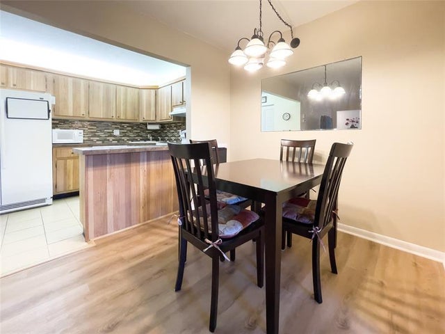 5 of 30 - 330 Knotty Pine Cir A1, Green Acres, FL