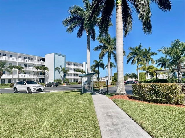 1 of 17 - 1058 Exeter D 1058, Boca Raton, Fl