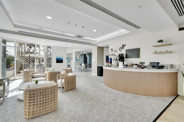2 of 33 - 2670 E Sunrise Blvd Ph 1423, Fort Lauderdale, FL