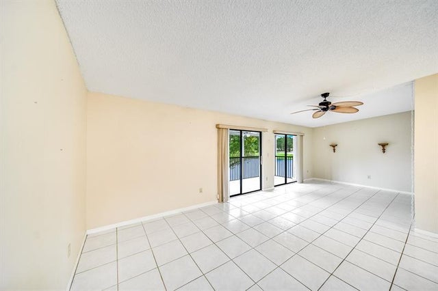 5 of 30 - 9933 N Belfort Cir 201, Fort Lauderdale, FL