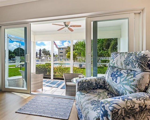 5 of 26 - 900 Sw 12th St 105, Fort Lauderdale, FL