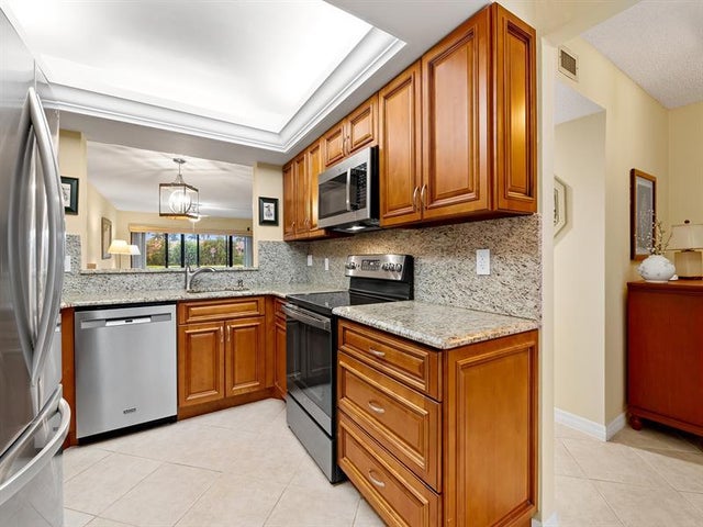 4 of 30 - 5054 Golfview Court 1514, Delray Beach, FL