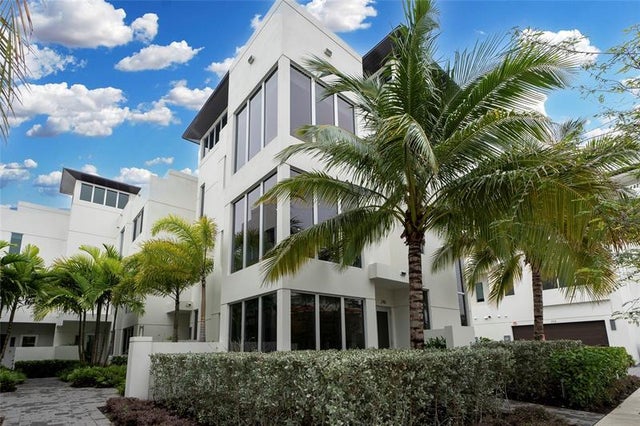 3 of 54 - 246 Garden Ct 246, Lauderdale By The Sea, FL