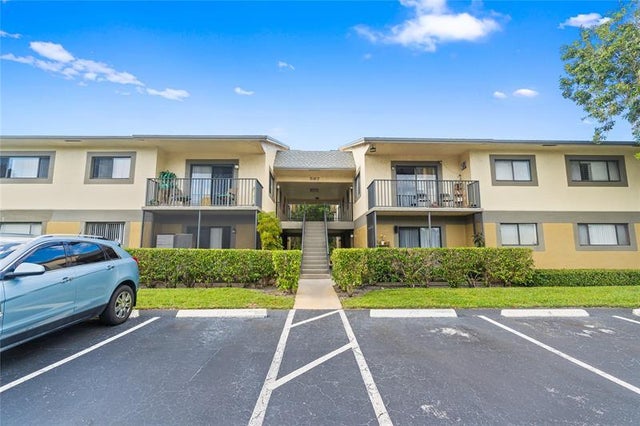1 of 20 - 567 Trace Cir 104, Deerfield Beach, FL