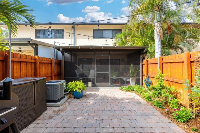 3 of 35 - 2134 Ne 9th Ave 2134, Wilton Manors, FL